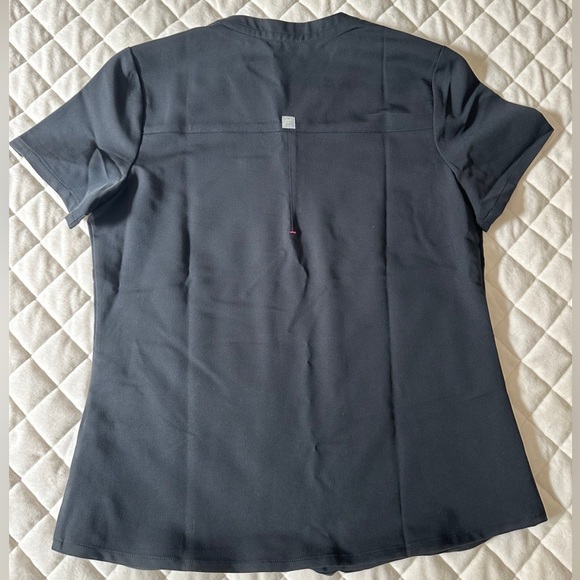 Fabletics Scrub Top - Picture 2 of 3